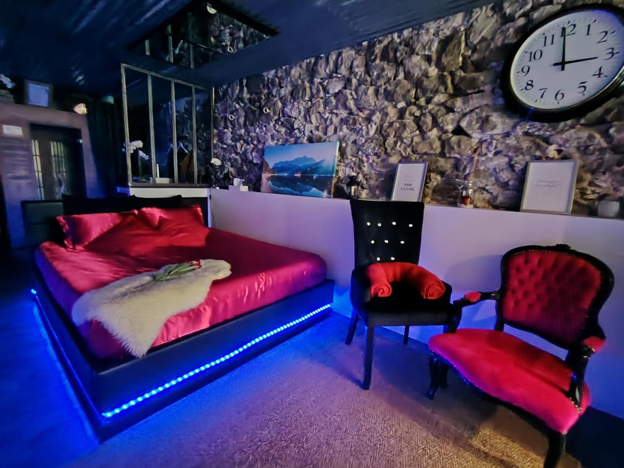 Sweet Loft Grenoble-Love Room Avec Jacuzzi & Sauna Exterior foto